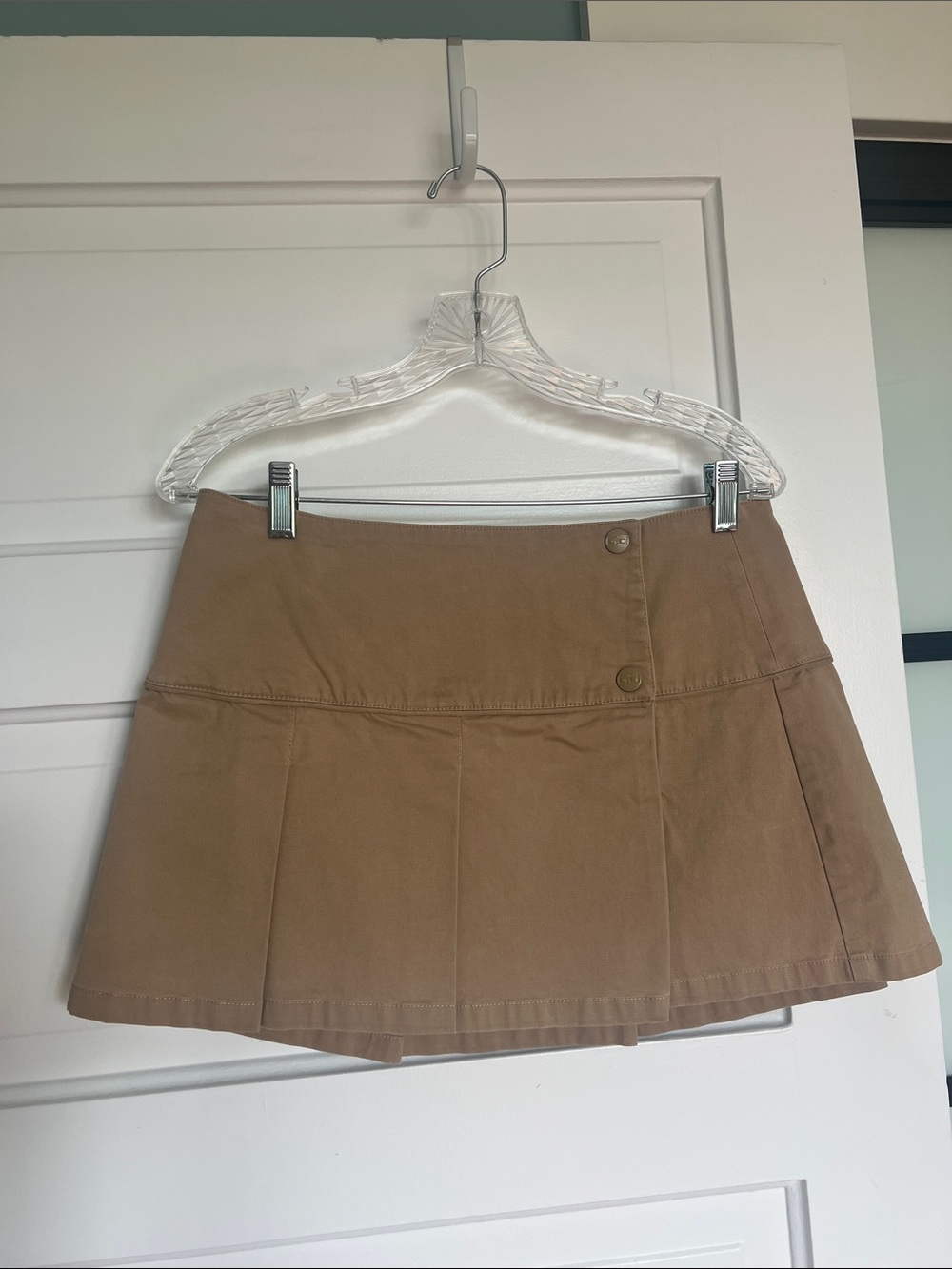 Guess Mini Skirt in Tan